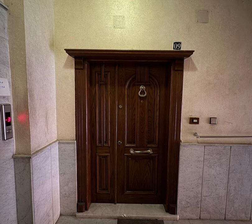 b4d28829-afca-460d-a632-2f4f71c26ab7